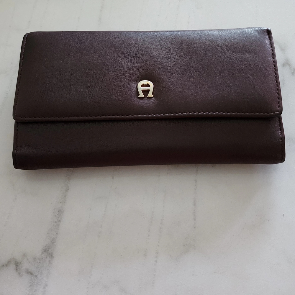 Etienne Aigner Wallet
